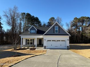 207 Tuskeegee Dr, Smithfield, NC 27577