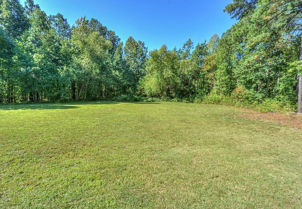 1st image of 251 Cove Creek Loop