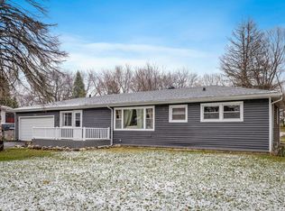 4N223 Kaelin Rd, West Chicago, IL 60185