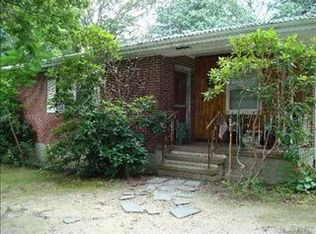 12 Florida Rd, Rocky Point, NY 11778