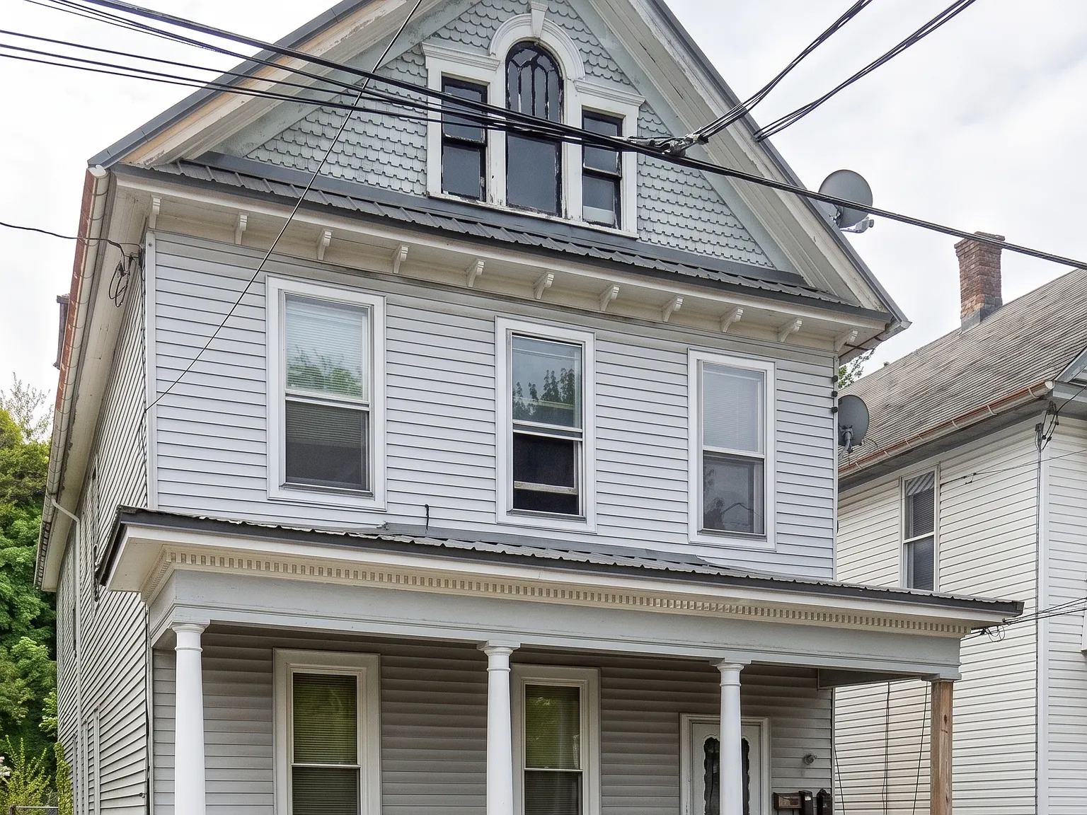 3 bed, 1000 sqft, $875 — Photo 1
