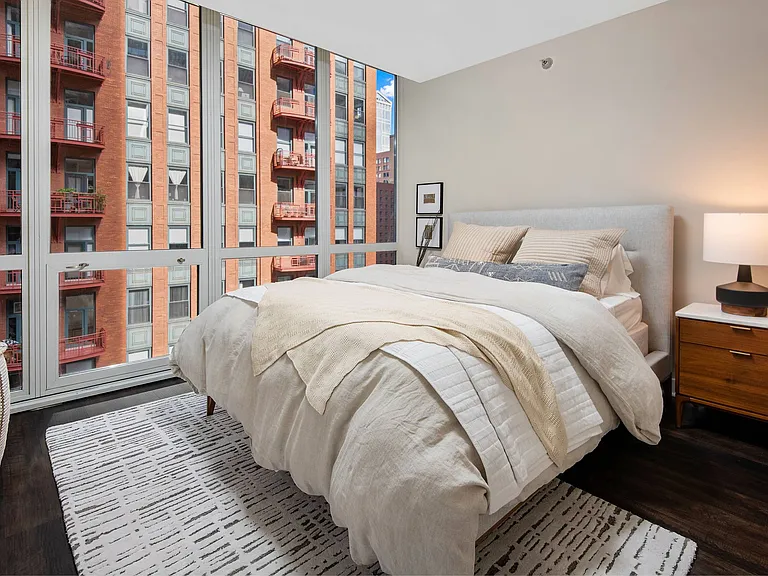Bedrooms with Magnificient City Views