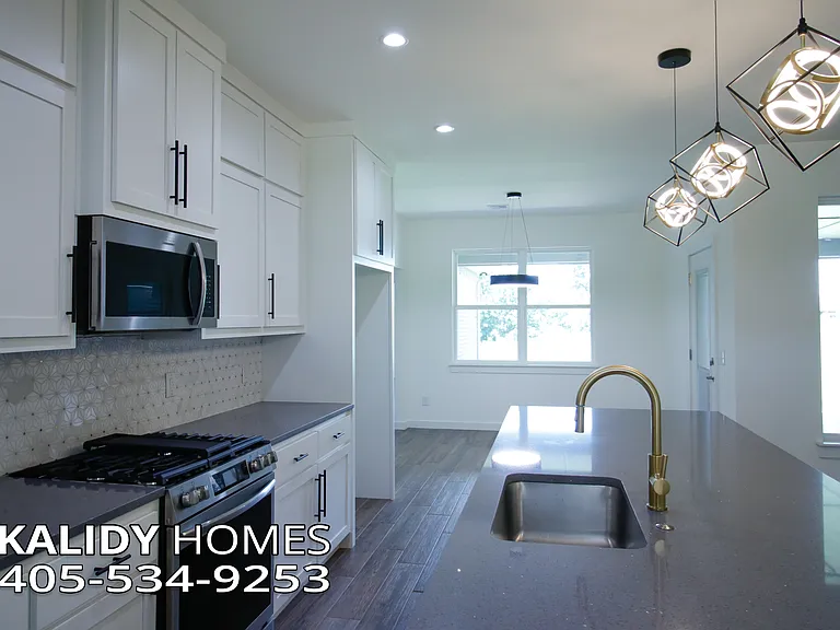 17610 Salma Rd — Photo 8
