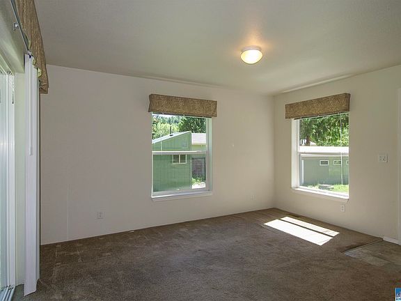 5th image of 532 S Alder Ln