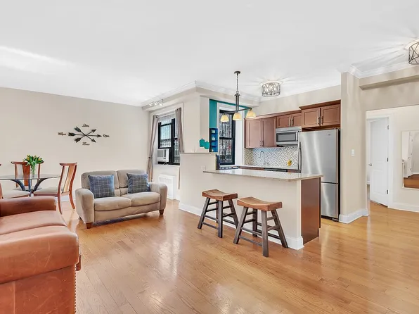 245 Bennett Ave APT 2A, Manhattan, NY 10040
