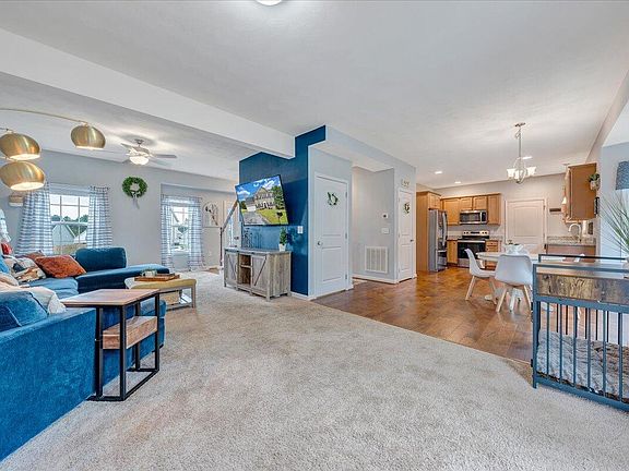 5th image of 2081 Lawson Ln