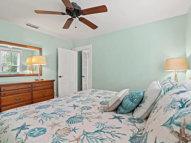 106 Arredondo Ave — Photo 17