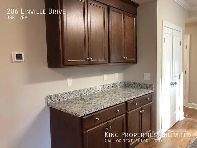 206 Linville Dr — Photo 5