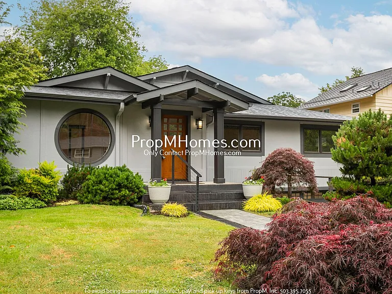1112 Erickson St — Photo 31