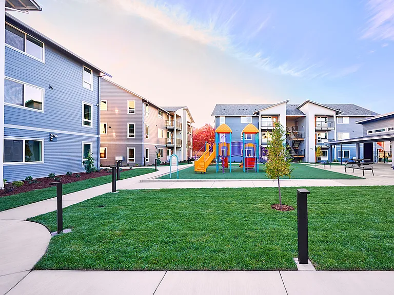 Rivergreen Landing Apartments — Photo 46