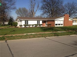 4949 Marchwood Dr, Saint Louis, MO