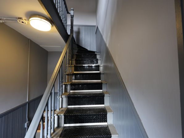 manchester-new-hampshire-74288034 picture