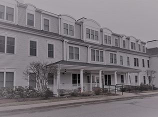 27 Hartland Way UNIT 102, Acton, MA 01720