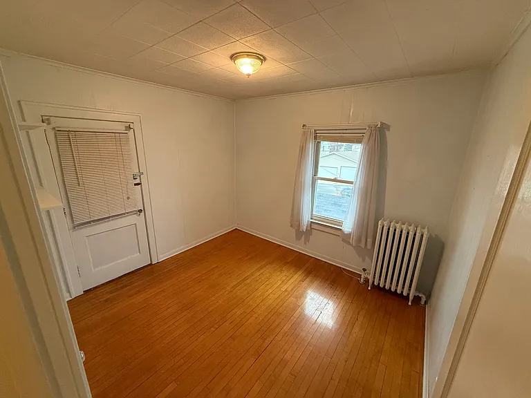 515 Pierce St — Photo 7