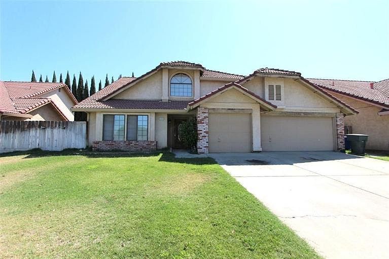 1st image of 3104 Burton Dr