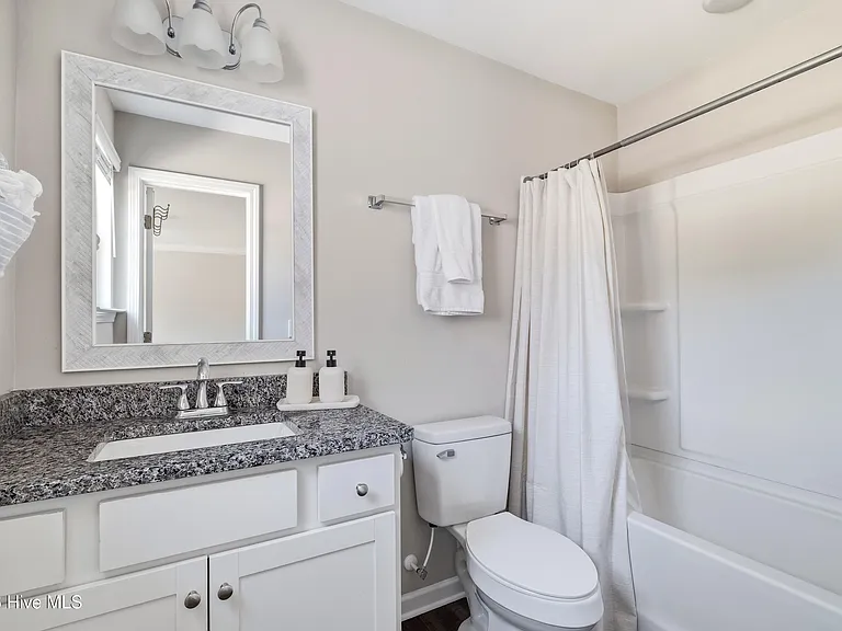 595 Bryant Rd — Photo 26