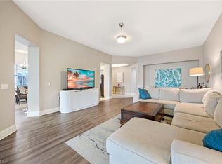 2717 Callista Ct APT 104, Naples, FL 34114