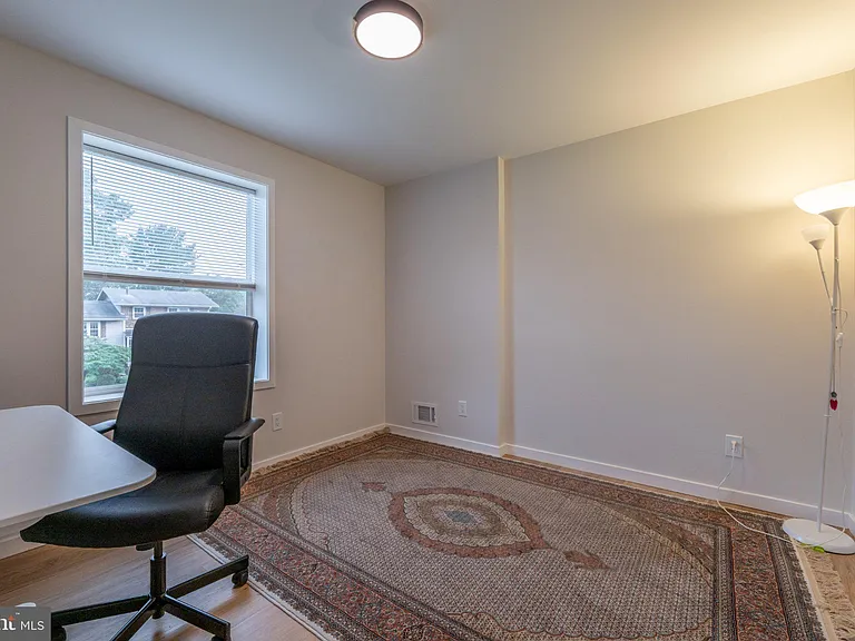 8321 Raymond Ln — Photo 23