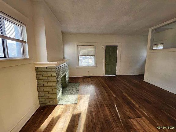 5th image of 3800 Chestnut Ave