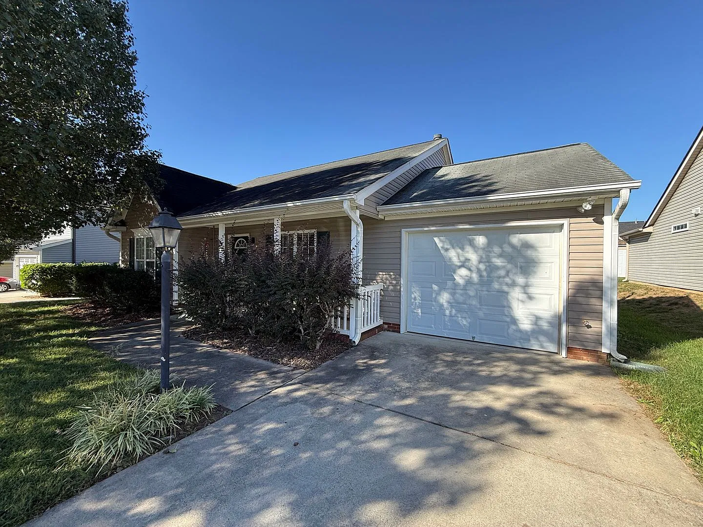 4018 Leak Creek — Photo 2