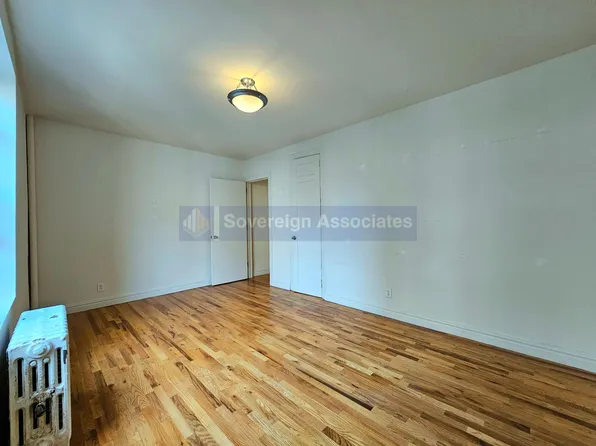 282 Cabrini Boulevard 3E image 8 of 8