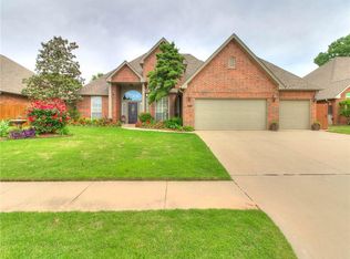3809 Harrogate Dr, Norman, OK 73072