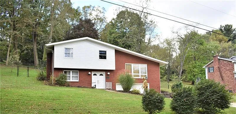 691 Bucktown Rd photo 1