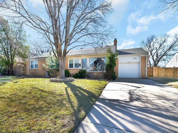 5813 E 2nd St N, Wichita, KS 67208