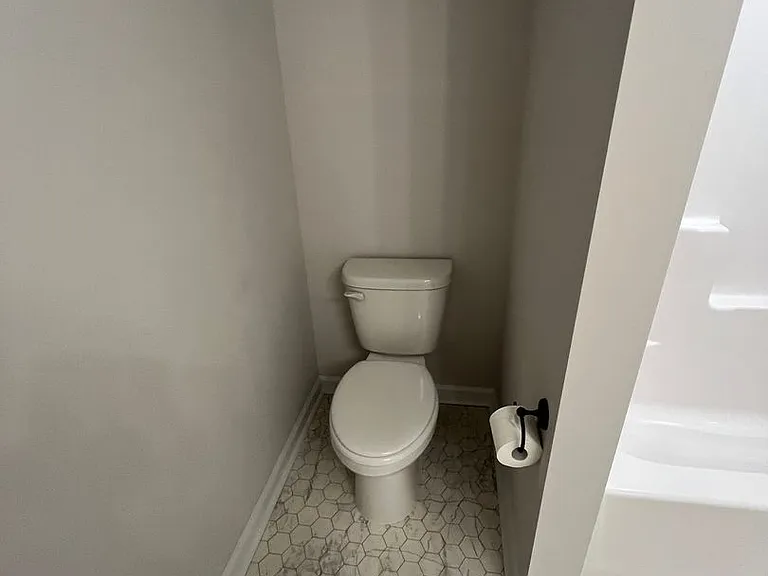 8329 Paramount Point — Photo 24