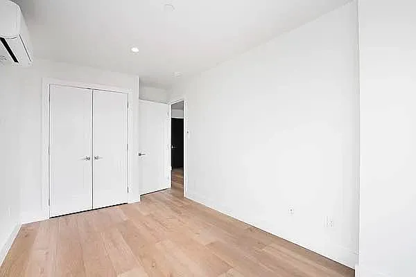 Rented by Arche Nest LLC | media 25