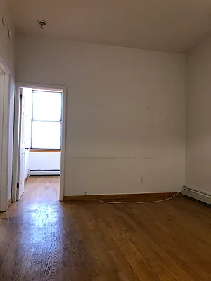 Rented by R New York | media 4