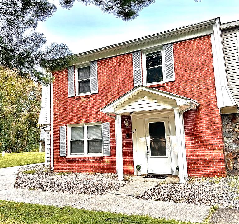 1st image of 374 Seminole Trl