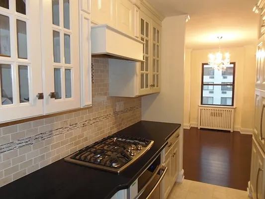 Sold by Canion Investment Group | media 19