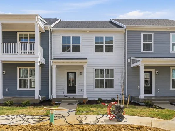 1053 Balsam Ln, Blacksburg, VA 24060