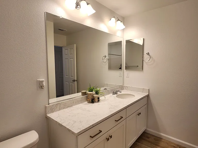 Secondary bathroom