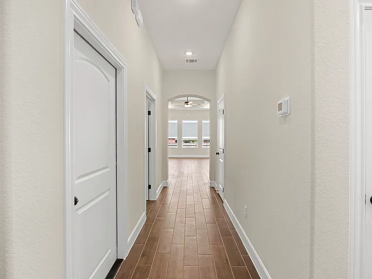 406 Park Cir — Photo 24