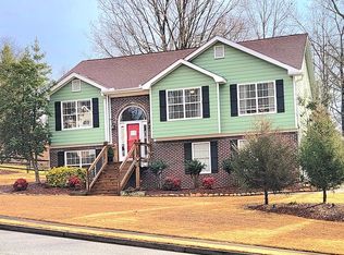 1261 Fly Rod Ln, Loganville, GA 30052