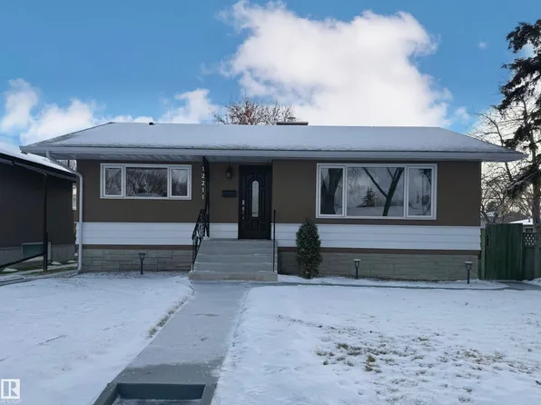 12211 52nd St NW, Edmonton, AB T5W 3K3