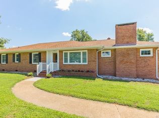 7232 Stonewall Dr, Mechanicsville, VA 23111