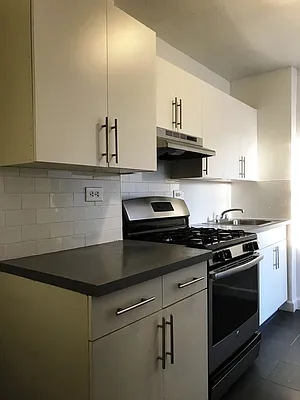 Rented by Prime Realty | media 1