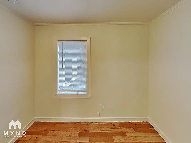 2118A Roosevelt Ave #2118A — Photo 13