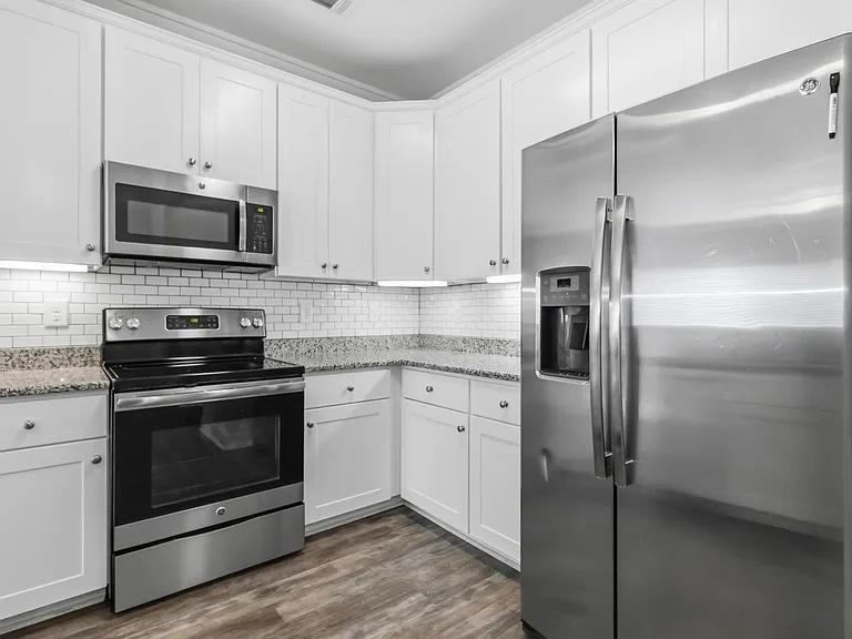 730 Elmbrook Dr — Photo 10