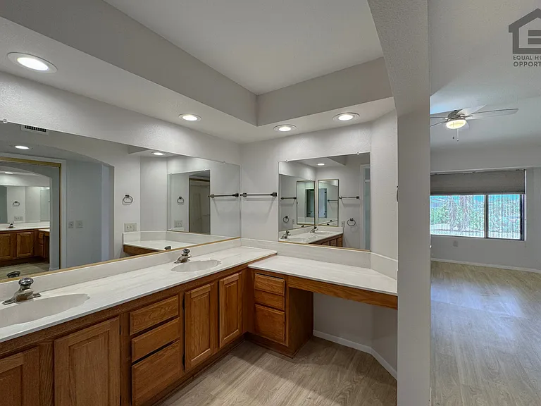 17211 N Desert Glen Dr — Photo 22