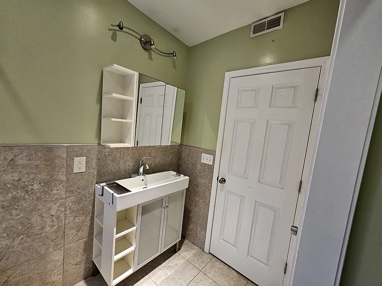 1012 Allen Ave #3 — Photo 34