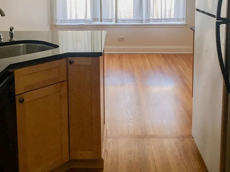 4808 N Paulina St — Photo 16