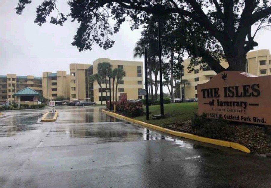 1st image of 6403 W Oakland Park Blvd