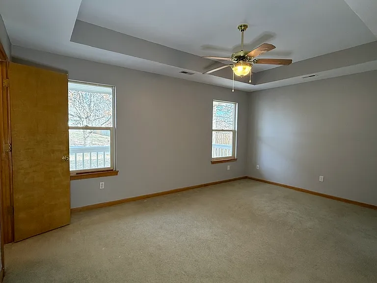 2305 Brett Dr — Photo 17
