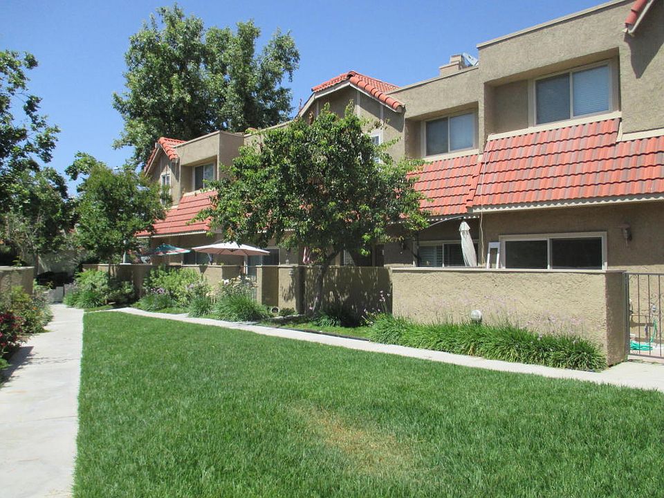 1st image of 17942 River Cir APT 3