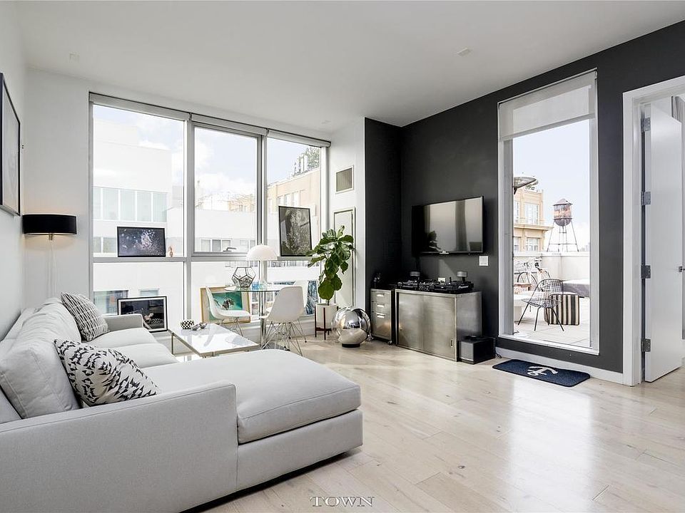 1st image of 135 N 11th St APT 6A