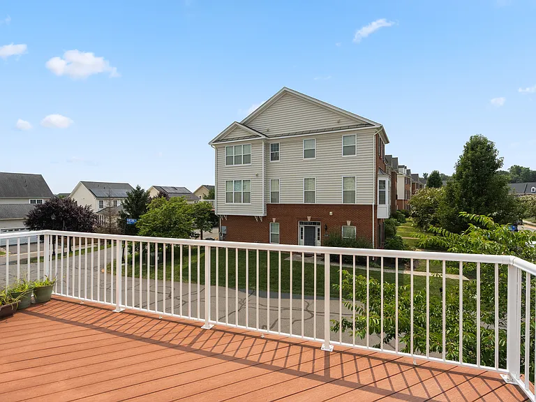 23167 Flora Mure Dr — Photo 31